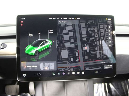 Used 2023 Tesla Model 3 Standard Range image 13