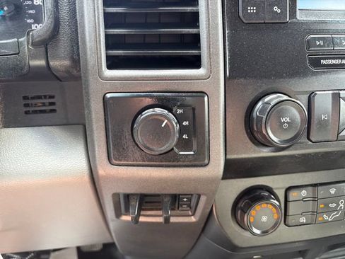 Used 2020 Ford F350 XL w/ STX Appearance Package image 30