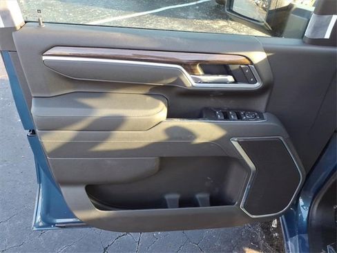 New 2026 Chevrolet Silverado 3500 LT w/ All Star Edition image 9