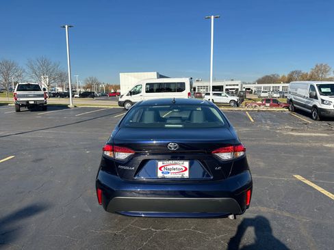 Used 2022 Toyota Corolla LE image 7