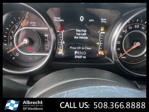 Used 2021 Jeep Wrangler Unlimited Sahara image 23