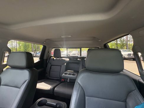 Used 2019 Chevrolet Silverado 1500 LT Trail Boss image 42