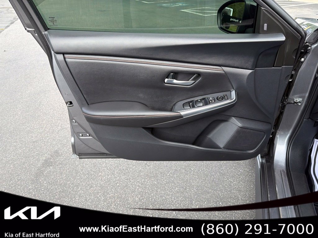 Used 2023 Nissan Sentra SR w/ Electronics Package FWD image 30