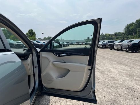 Used 2023 Buick Envision Preferred AWD/4WD image 34