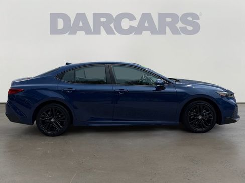 Used 2026 Toyota Camry SE w/ Convenience Package FWD image 8