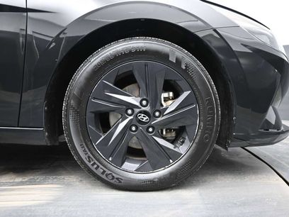 Used 2023 Hyundai Elantra SEL