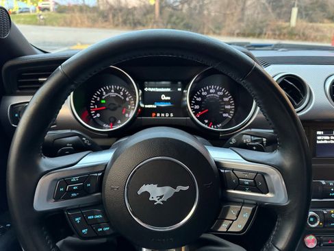 Used 2019 Ford Mustang GT image 14