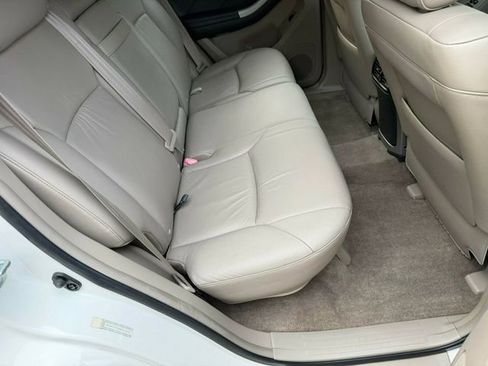 Used 2005 Toyota 4Runner Limited AWD/4WD image 29