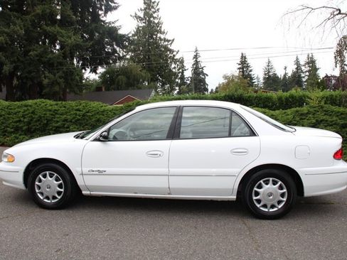 Used 1998 Buick Century Custom FWD image 12