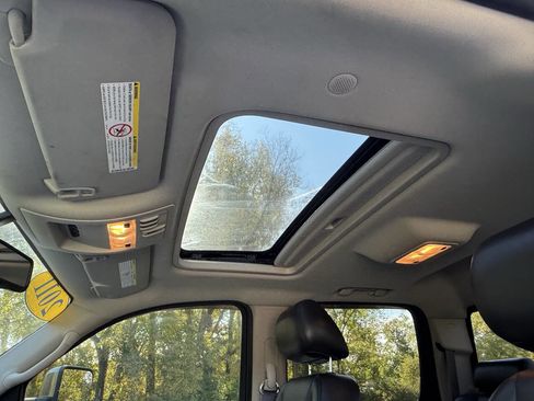 Used 2011 GMC Sierra 2500 Denali w/ Suspension Package, Off-Road image 23