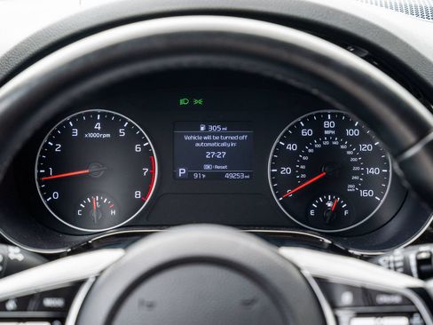 Used 2023 Kia Seltos S FWD image 23