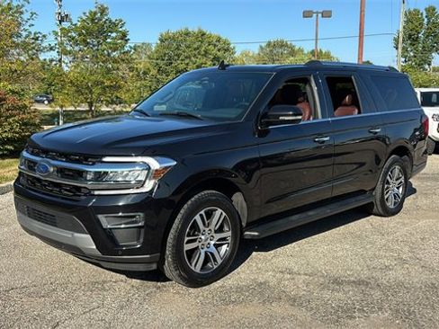 Used 2024 Ford Expedition Max Limited image 2