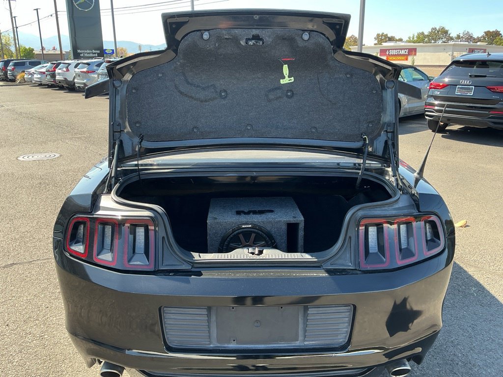 Used 2013 Ford Mustang GT RWD image 24