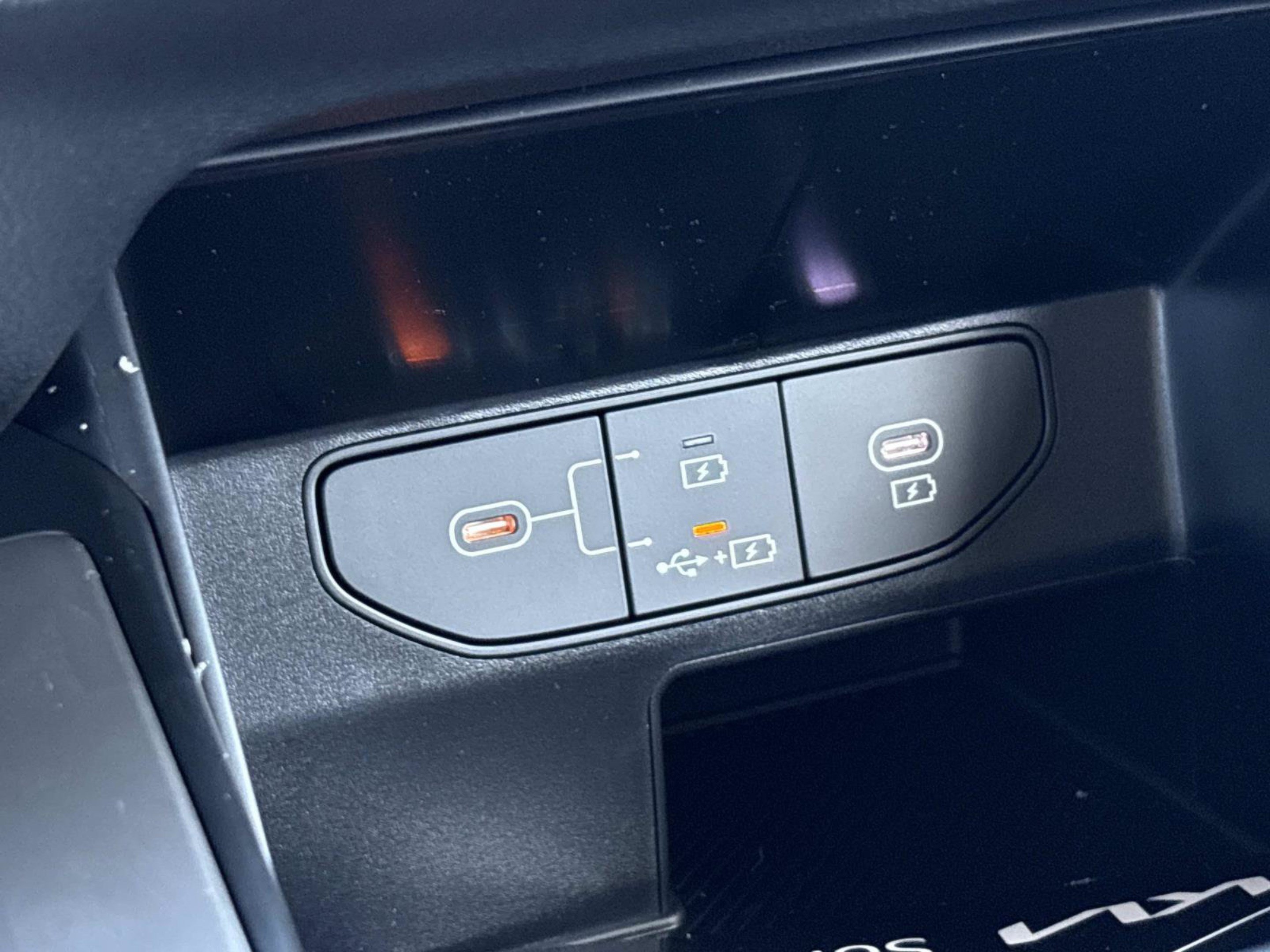 New 2026 Kia Sorento LX FWD image 28