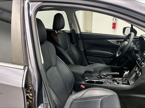 Used 2022 Subaru Impreza 2.0i Limited image 7