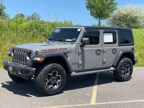 Used 2023 Jeep Wrangler Unlimited Rubicon w/ Cold Weather Group AWD/4WD image 36