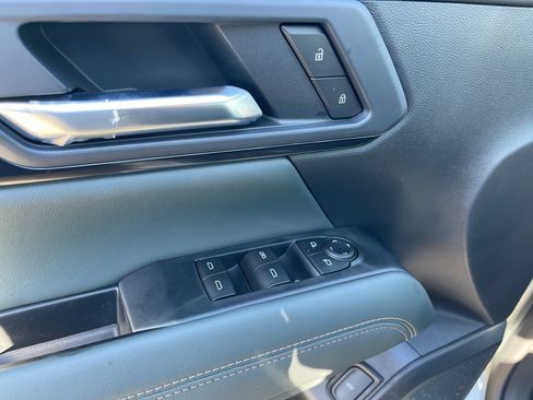 Used 2026 GMC Terrain AT4 image 8