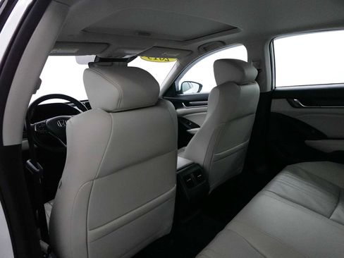 Certified 2019 Honda Accord EX-L image 28