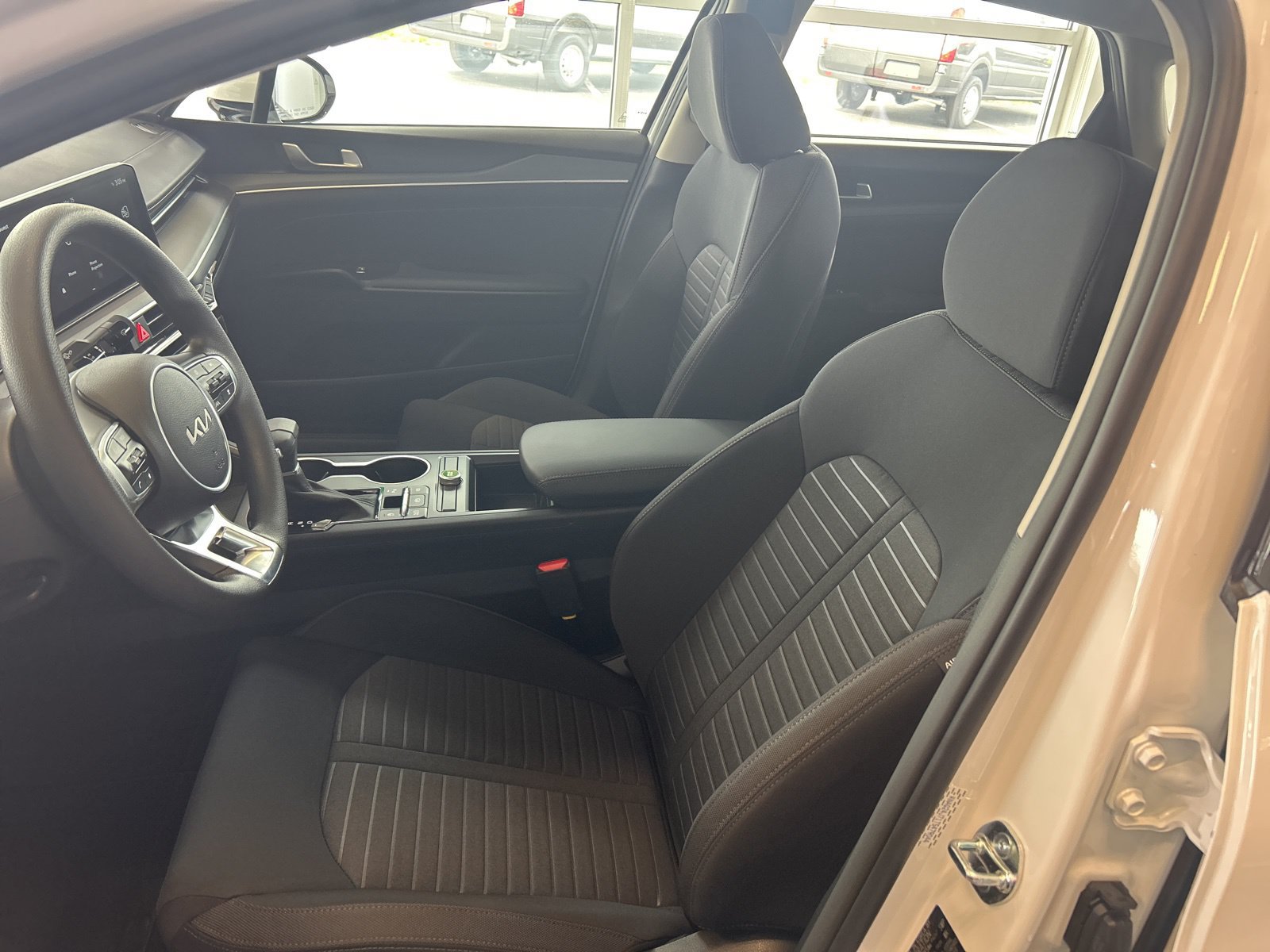 New 2026 Kia K5 LXS FWD image 14