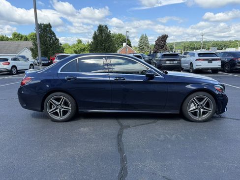 Used 2020 Mercedes-Benz C 300 4MATIC Sedan image 4