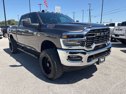 Used 2025 RAM 2500 Tradesman AWD/4WD image 8