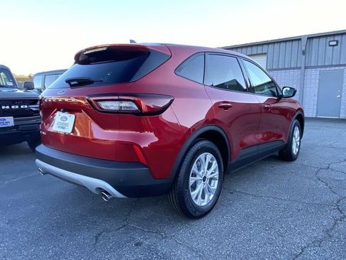 New 2026 Ford Escape Active w/ Tech Pack #1 FWD image 3