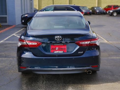 Used 2018 Toyota Camry XLE w/ Driver Assist Package FWD image 18