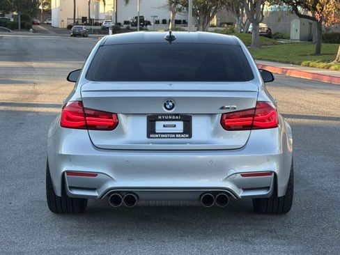 Used 2016 BMW M3 image 5
