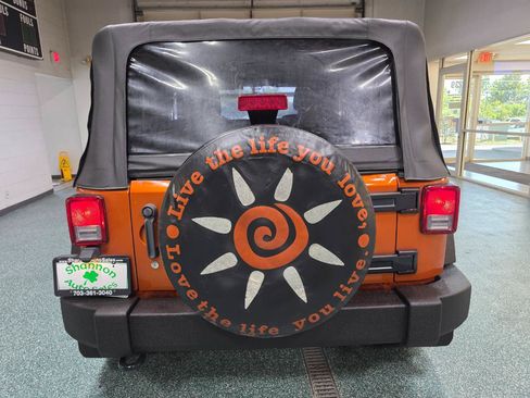 Used 2011 Jeep Wrangler Sport AWD/4WD image 8