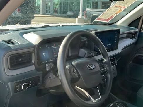 Used 2025 Ford Maverick XL w/ Equipment Group 101A AWD/4WD image 16