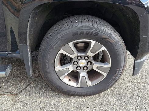 Used 2020 Chevrolet Colorado Z71 AWD/4WD image 9