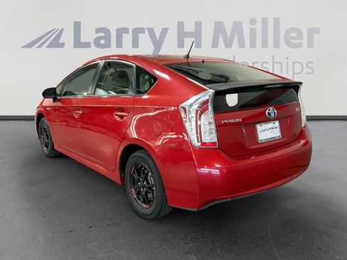 Used 2013 Toyota Prius Two image 3