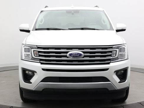 Used 2021 Ford Expedition Max XLT RWD image 2