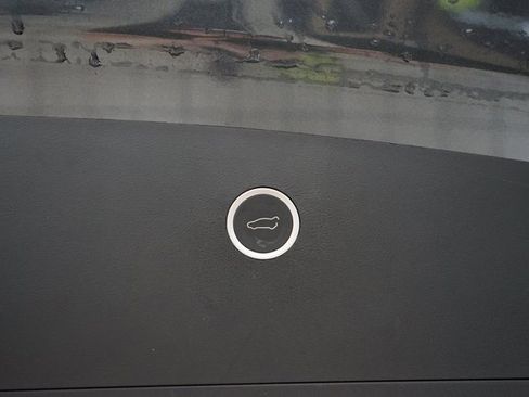 Used 2017 Tesla Model X 75D image 54