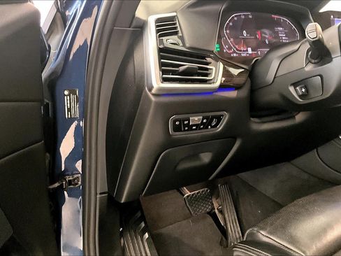 Used 2019 BMW X5 xDrive40i w/ Luxury Seating Package AWD/4WD image 31