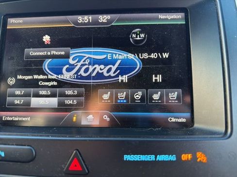 Used 2016 Ford Explorer Limited image 32