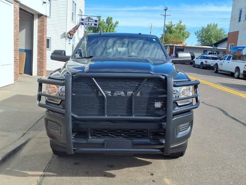 Used 2022 RAM 3500 Tradesman AWD/4WD image 3