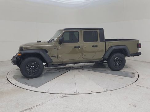 New 2026 Jeep Gladiator Sport image 9