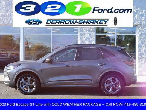 Used 2023 Ford Escape ST-Line AWD/4WD image 2