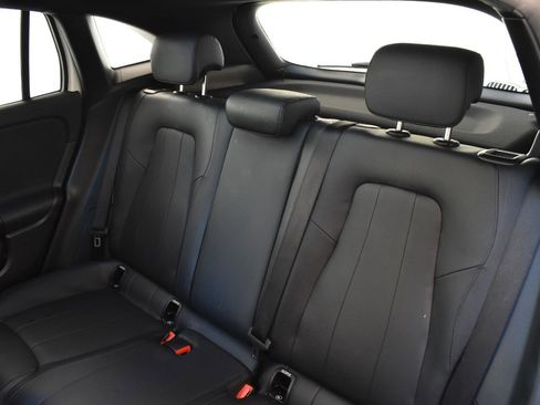 Used 2021 Mercedes-Benz GLA 250 4MATIC image 18