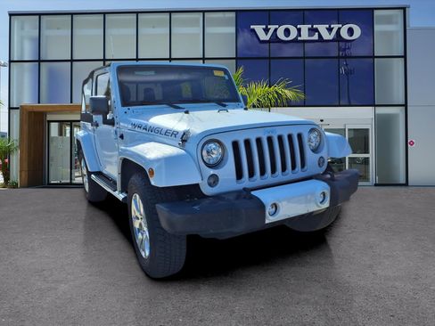 Used 2018 Jeep Wrangler Sahara w/ Connectivity Group image 1