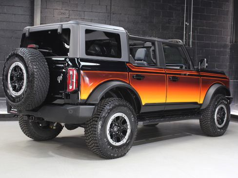 Used 2022 Ford Bronco Outer Banks w/ SASQUATCH PKG w/ Sasquatch Package image 13