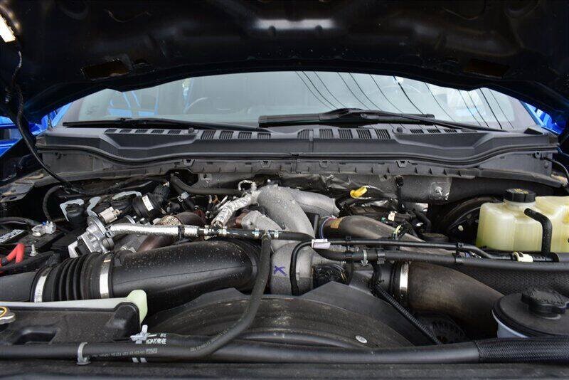 Used 2020 Ford F350 Platinum AWD/4WD image 36