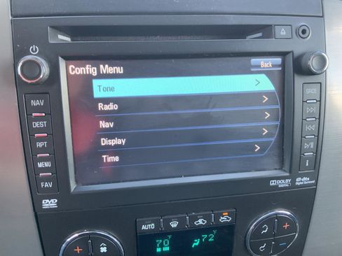 Used 2014 GMC Sierra 2500 SLT w/ SLT Convenience Package image 39