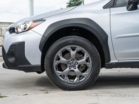 Used 2022 Subaru Crosstrek 2.5i Sport w/ Moonroof Package AWD/4WD image 4