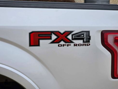 Used 2017 Ford F150 Lariat w/ Equipment Group 502A Luxury image 40