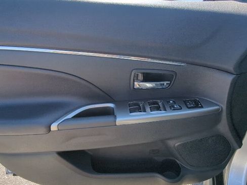 Used 2024 Mitsubishi Outlander Sport AWD image 11