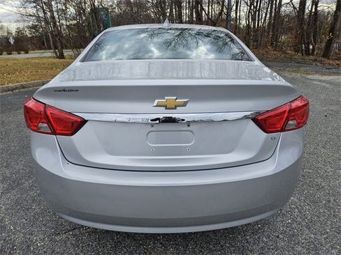 Used 2019 Chevrolet Impala LT image 6