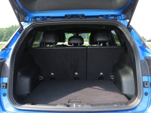 Used 2024 Jeep Compass Trailhawk image 12