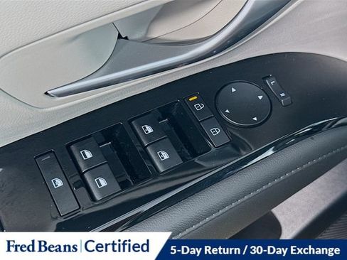 Certified 2025 Hyundai Tucson Limited AWD/4WD image 21